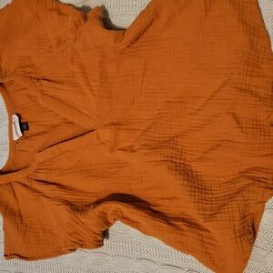Universal Thread Women's Small Rust Blouse